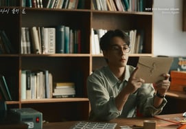 "In a reality that is not easy.." Roy Kim releases remake album today (20th)