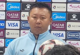 Li Yu-il, North Korea hometown team coach: "It seems Suwon has a lot of interest in football" [Suwon]