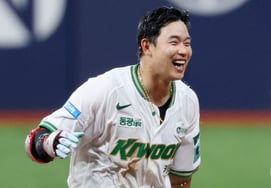 'This can't be!' Kim Woong-bin, who toppled Jo Byung-hyun on consecutive days, sets a historic KBO record: first-ever 'consecutive walk-off hits against the same pitcher' in 45 years of league history
