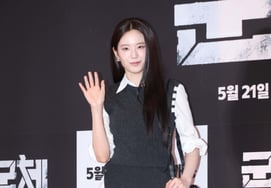 Son chào tươi trẻ của Jang Gyuri [★Ảnh]