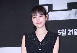 Lee Yeol-eum 'Explosive Charm' [★Photo]