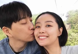 'Announcement of 'Second Generation Plan' Song Ji-eun ♥ Park Wi, on Appearing in 'Same Bed Different Dreams': "The Mindset of Creating a Unique Work Together"