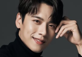 尹胜宇，"交往11年"♥有过恋人...突然宣布结婚 [专业Star Issue]