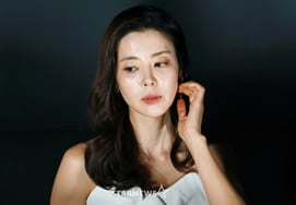 "Kim Gyu-ri, escapes barefoot"... Robbery at Kim Gyu-ri's home, demanded 30 million won amid assault [Star Issue]