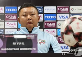 North Korea's Naegohyang head coach reacts sensitively: "What is a Korea-Japan match? The expression 'rough game' is not appropriate" [Suwon]