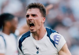 'With Son Heung-min gone, tottering' Tottenham survives! Defeats Everton 1-0 to secure dramatic EPL survival in 17th place... West Ham relegated