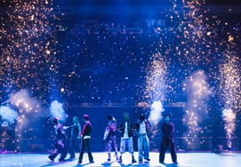 "Hace cuatro años, por el coronavirus..." BTS tiñe Las Vegas de 'Arirang'