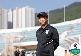 "Suwon Samsung es un equipo fuerte que busca el título, nosotros..." La carta 'sorprendente' del entrenador Park Jin-seop de Cheonan, que se prepara para la contraofensiva [En el lugar de Suwon]