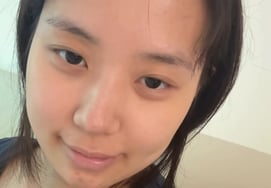 'チェ・ヒョンソクの娘' チェ・ヨンス、産後ケア施設を退所後心配..「赤ちゃんがずっと鼻で吐き続けているが、どうすればいいのか」