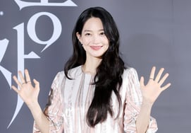 シン・ミナ、溢れんばかりの愛らしさ [★フォト]