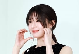 Ko Yun-jung's 'Cute Charm' [★Photo]