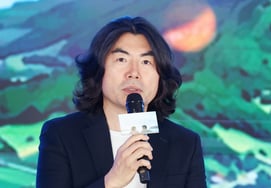 电视剧《岛童医生》的导演李明宇 [★照片]