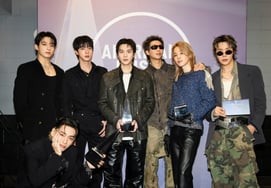 [sự tổng hợp] BTS chia sẻ cảm nghĩ về lễ trao giải MAMA bằng tiếng Hàn"ARMY, mình yêu các bạn"