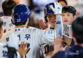 老将的品格让NC队"摆脱5连冠"→"机会的主场5连战"奔跑