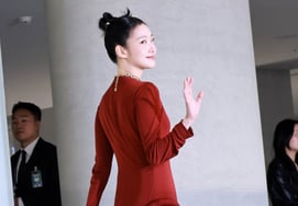 Kim Go-eun, 'sonrisa encantadora' [★Fotos]