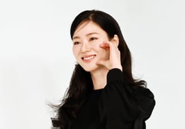 Trái tim má đáng yêu của Jeon Yeo Bin [★Ảnh]