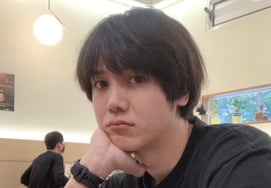 "私たちの義母はお金をたくさん稼いでいる" ミル、226万ウォンの漢方薬を受け取っておきながら呼称の論争..結局、動画を削除