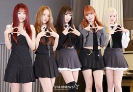 Heart of Woman debuts with an album embodying Y2K sensibility [★Photo]