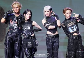 EXSLAB, Lovely Moment [★Photo]