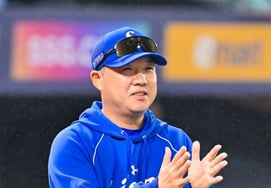 「フラドのエース級投球、ブルペンも完璧→野手の集中力が良かった」「パク・ジンマン 大満足」