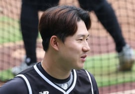 [相片儿] 崔元俊"训练很愉快"