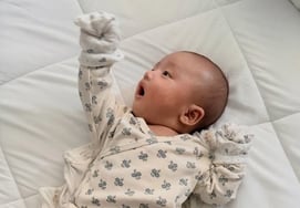 Oh Sang-jin and Kim So-young's son, "At 55 days old, this level of beauty..." "Even when the second child cries, he's cute"