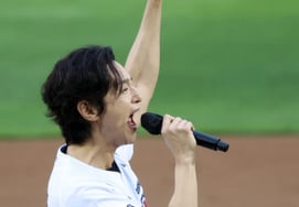 [相片儿] 权律"斗山5连冠"