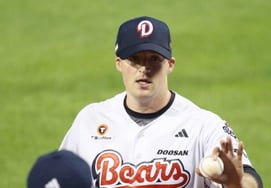 'A Dagger to the Home Team' Doosan's Benjamin Shares Honest Thoughts: "A Complex Mix of Good and Bad Feelings..." [On-Site Interview]