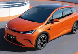 BYD раскрывает цель PHEV "Dolphin GDM-i" в Европе... Пробег 1000 км