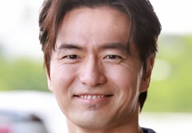 Lee Jin-wook, "atractivo maduro" [★FOTO]