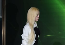 エスパのウィンター『堂々とした足取り』 [★フォト]
