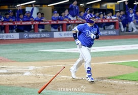 [Foto] «¡Esto se fue! Más allá de la valla» Choi Hyung-woo