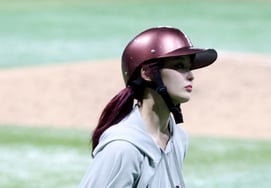 [Foto] Choi Hye-rin: «pasos puros»