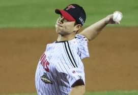 "Revivieron, pero se lesionaron de nuevo. ¿Por qué hace esto LG? Park Dong-won, miembro del equipo campeón, también se fue con una lesión en el hombro"