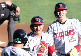 [Photo] Oh Ji-hwan: 'Let's keep the winning streak going'