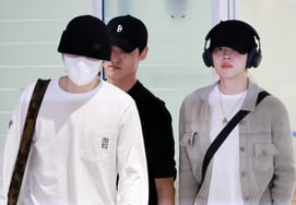 BTSのシュガとジミンが「ウェルカムバック！」' [★フォト]