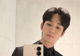 洗脱罪名回归的金秀贤，25年2月停止的SNS..."我想你。" 涌来的助威声 [Star Issue]