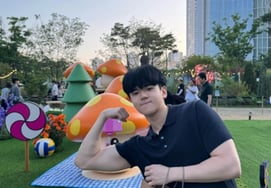 《尹民秀子》尹厚，♥和崔有彬约会中...男友照大放出