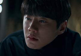 Lee Joon Young quả nhiên là thần diễn xuấtNổi da gà với 'Đổi linh hồn' chưa từng có! [Chủ tịch Kang nhân viên mới]