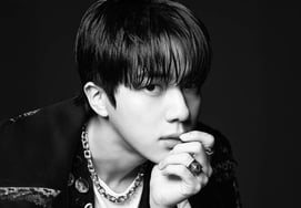 Jin (BTS) dẫn đầu BXH 'Nghệ sĩ được kỳ vọng nhất về bìa tạp chí thời trang'nước Phobscoria