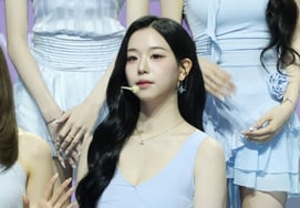 tripleS Kim Chae-yeon 'Expression is cool' [★Photo]