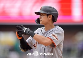 なぜ?『韓国初の歴史を書いた』イ·ジョンフ 『なんと7割台の驚き』でも打順の前進配置はないんだね→MIL相手にまた先発出場!