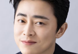 Cho Jeong-seok to appear as special DJ on 'Cultwo Show' today (2nd) for the first time in eight years.. Guest is Lee Jeong [Official]