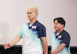 Fukushima Yoshinari and Wespi: "Stop! Let's Play the Korea-Japan Match!" [★Photo]