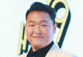 サイ『ヒュンピョクショー』光州公演、芝生損傷論争→会場使用許可が下りず、結局..事件の一段落 [スター・イシュー]