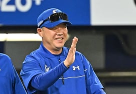 ¡Park Jin-man también conmovido! "El jonrón de Park Seung-gyu que erizó la piel, hasta el batazo de Kim Seong-yun que dio la vuelta... Les dimos un buen regalo a los aficionados".