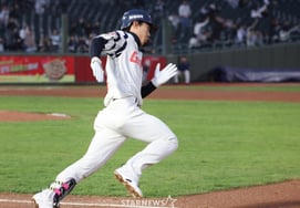 "We are all captains," Park Seung-wook's single remark awakened them! How Lotte erased the shock of six first-division roster withdrawals to break a three-game losing streak [Gwangju on-site]