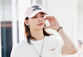 Stray Kids Hyunjin 'Stay with a Volheart' [★Photo]