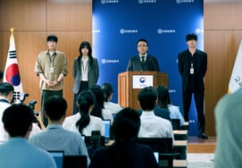 痛快的《真正的教育》，幻想和现实之间 [金娜琏的斜线]