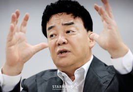 [Última hora] Baek Jong-won anuncia su regreso a YouTube tras un año de pausa en sus actividades